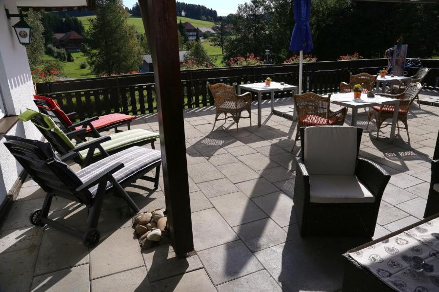 Landhotel Garni Schweizerhaus Schönwalde Exterior foto